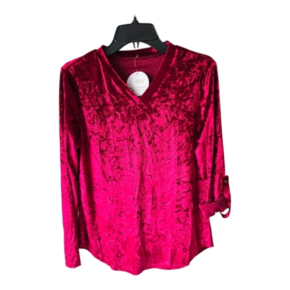 Crystal Boutique Crushed Velvety Blouse Sz M Red Roll Tab Sleeve V Neck New - Picture 1 of 11